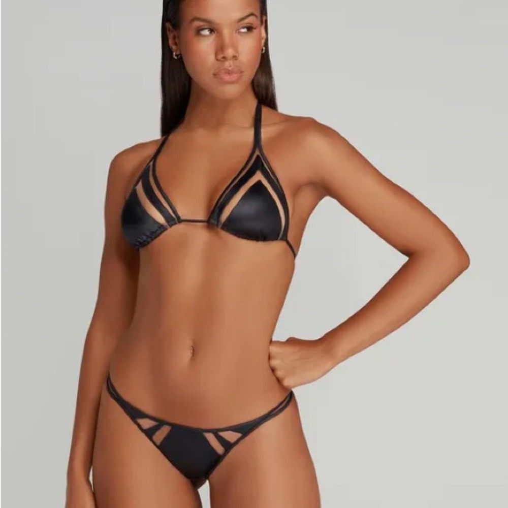 Agent Provocateur Tora Bikini Top Black Size AP 1 - NWOT